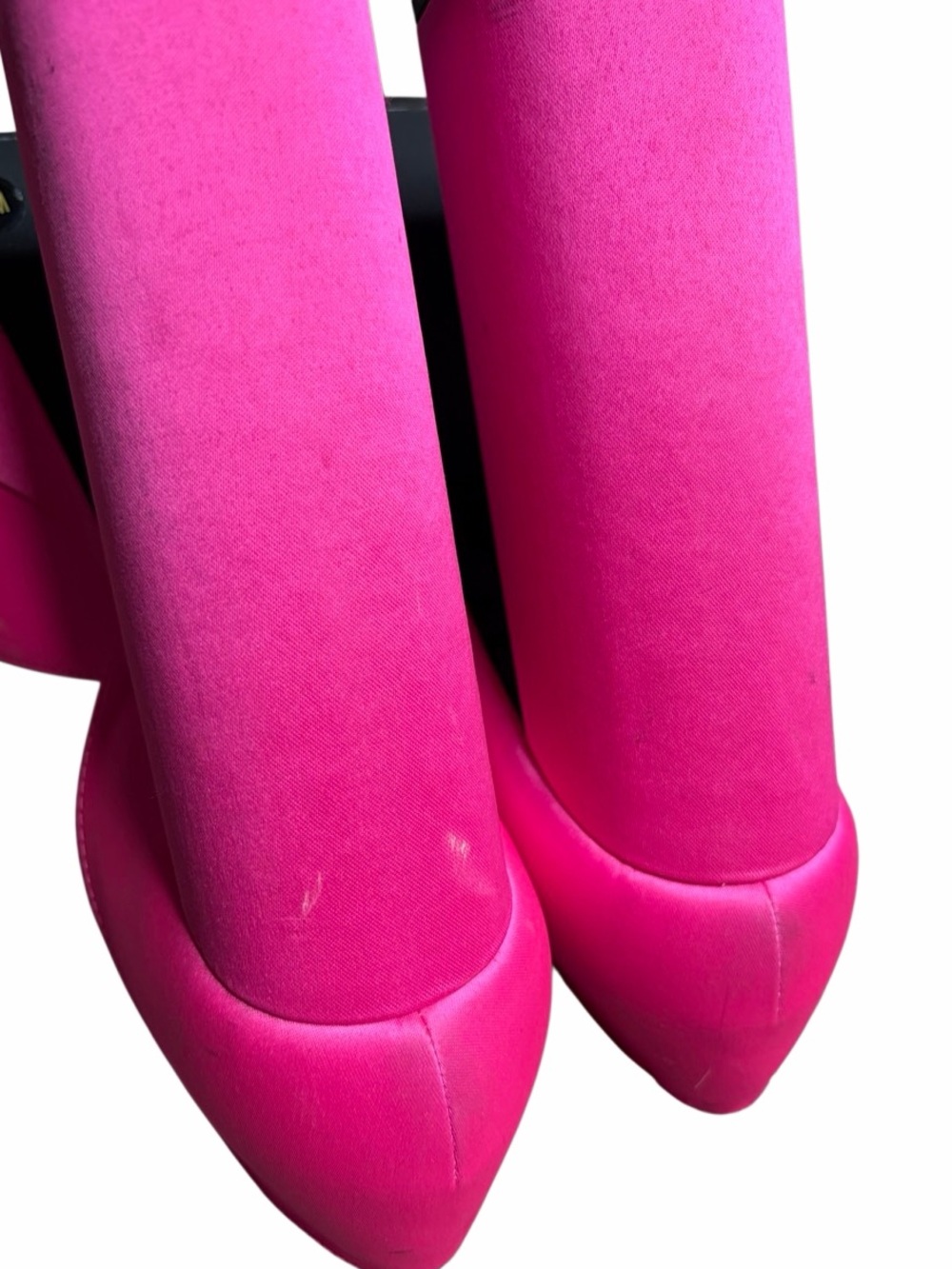 Gianni Bini Hot Pink Silk Platform Mary Jane Pumps Size 9 - Picture 8 of 10